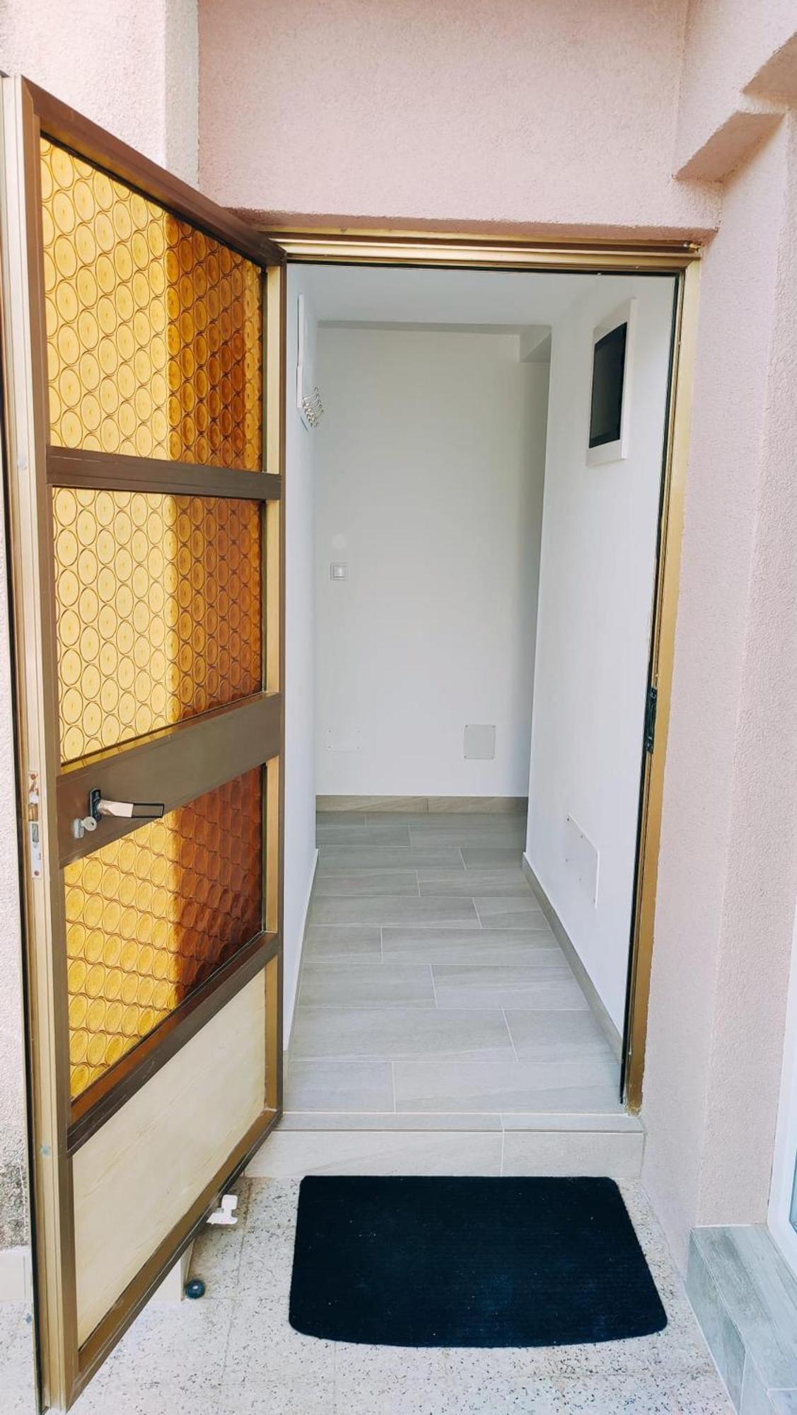 Apartment Bitinada Ровин Стая снимка